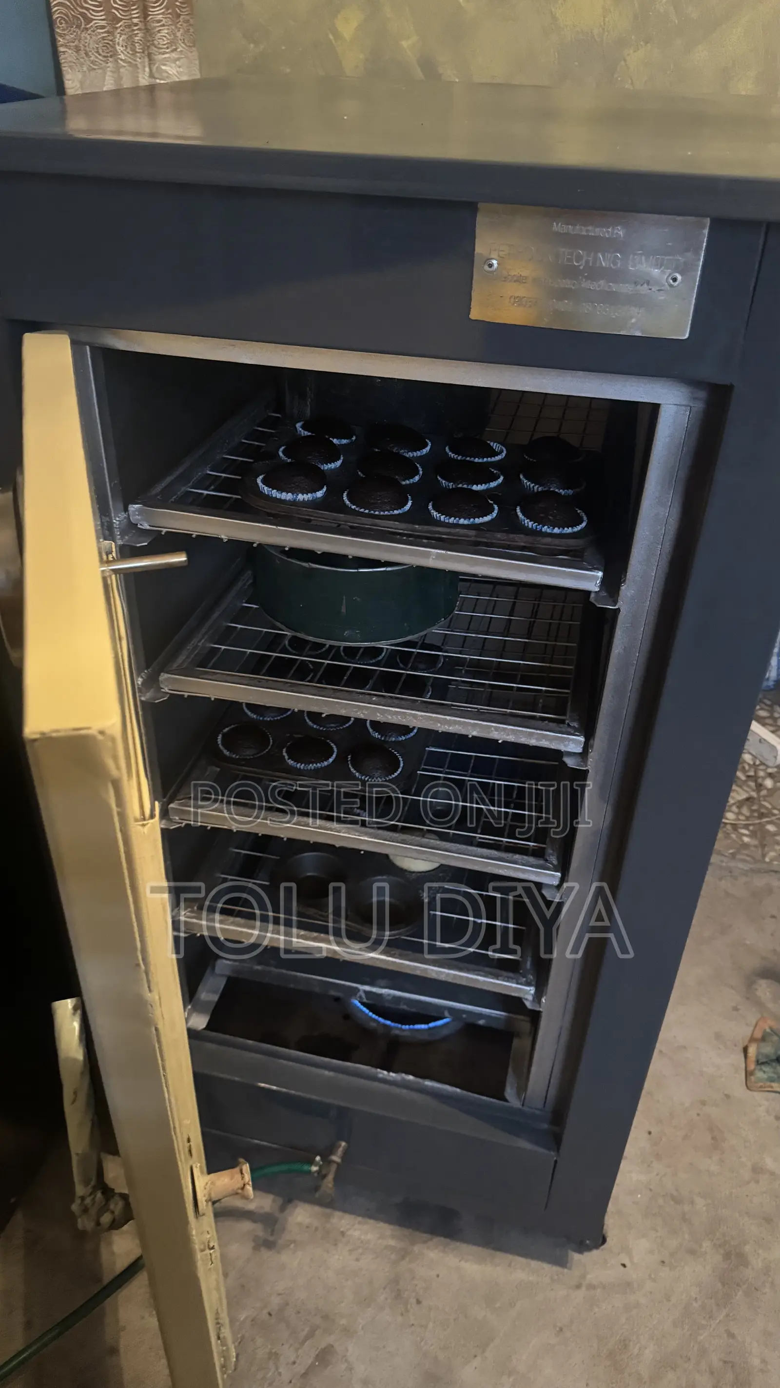 Industrial Oven