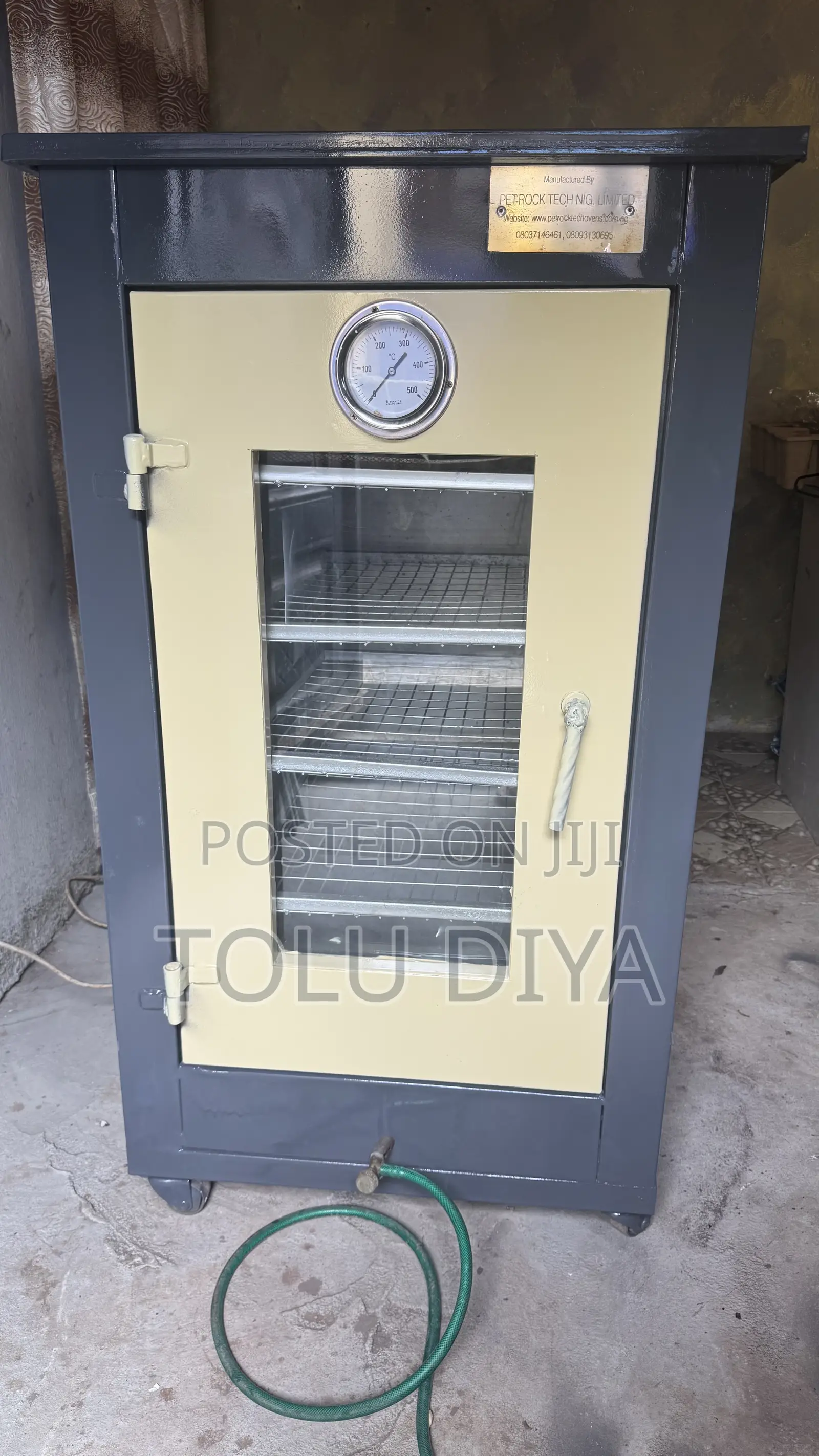 Industrial Oven
