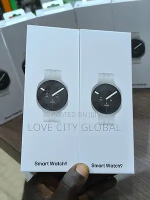 Smart Watch 9 Round Amoled Touch Screen Smartwatch Fitness Tracker