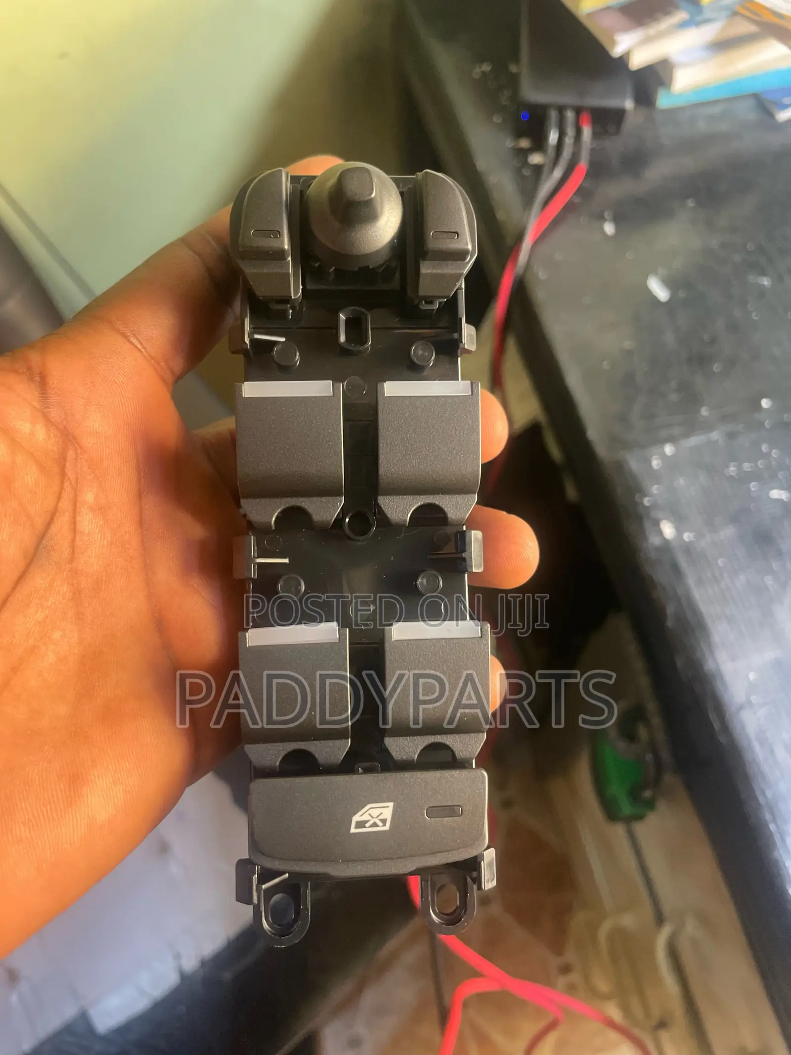Range Rover Evoque Master Window Switch