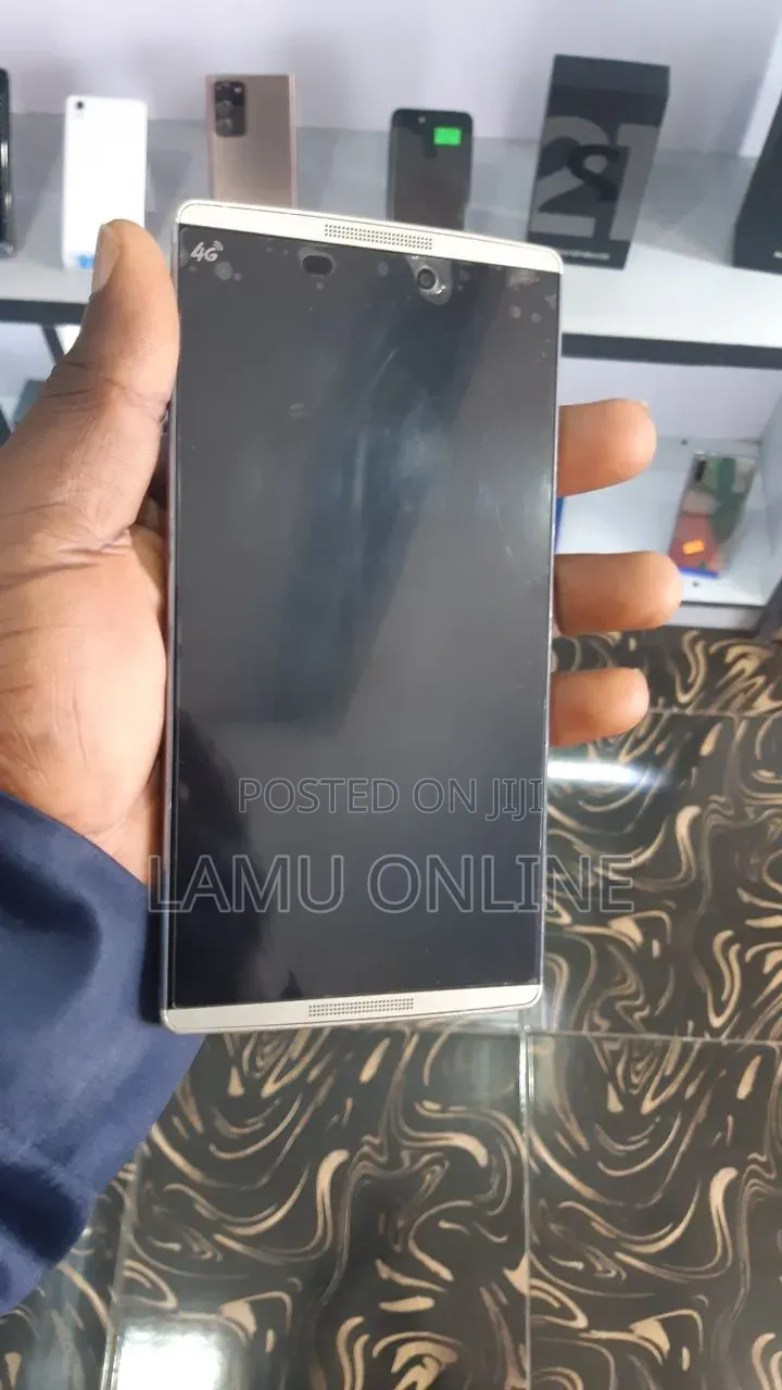 Tecno Camon C7 16 GB Bronze
