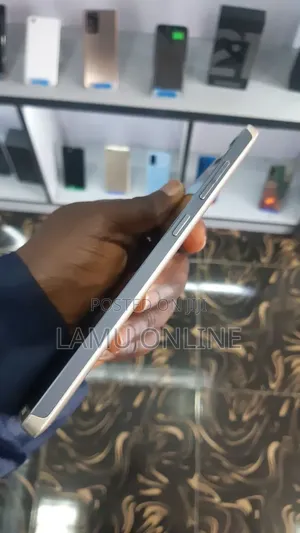 Tecno Camon C7 16 GB Bronze