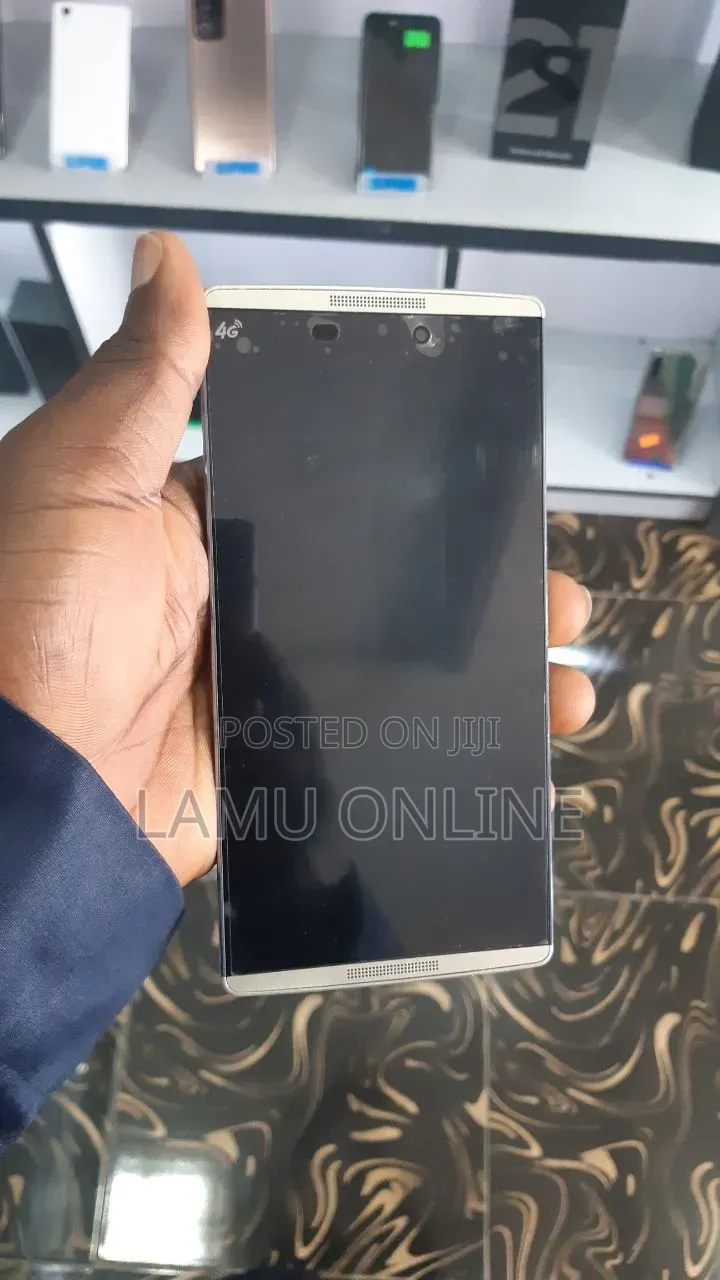 Tecno Camon C7 16 GB Bronze
