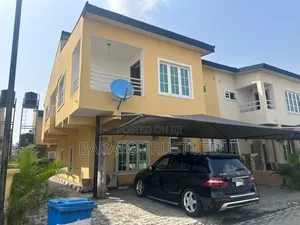3bdrm Duplex in Lekki Phase 2 for sale