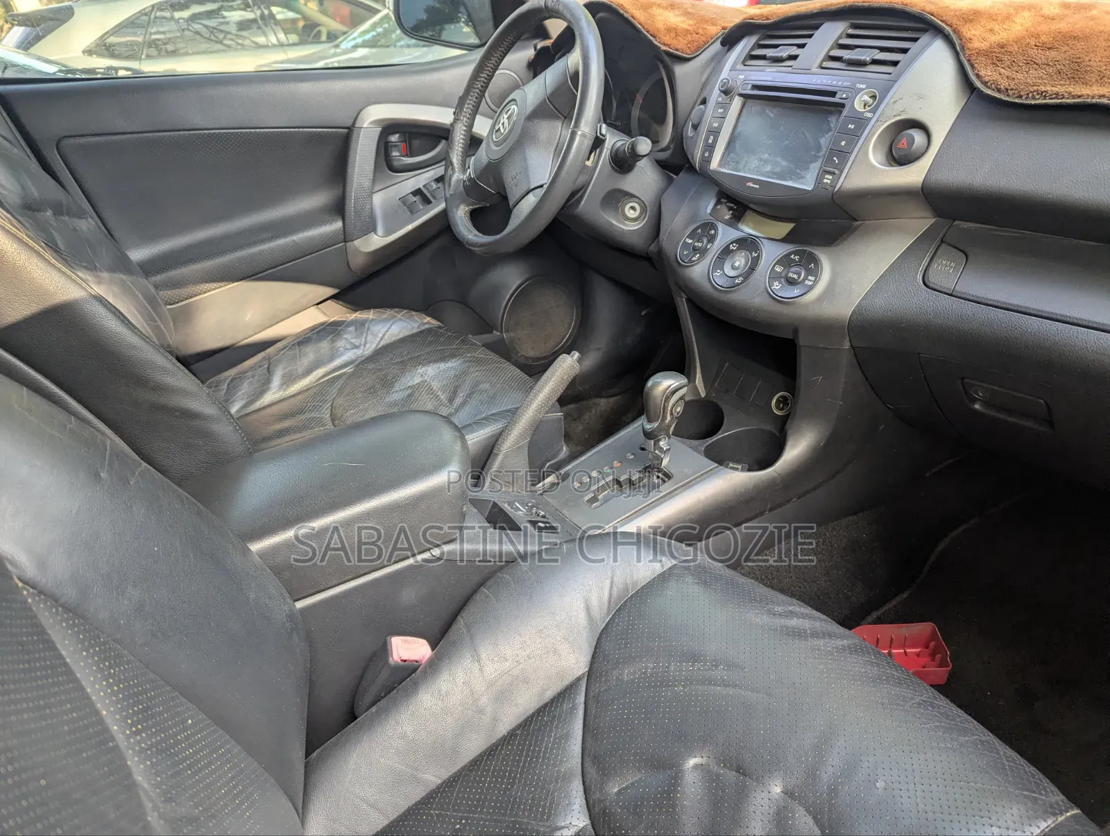 Toyota RAV4 2011 Silver