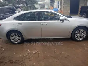 Lexus ES 350 FWD 2014 Silver