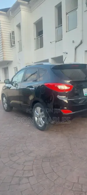 Hyundai Tucson 2013 Black