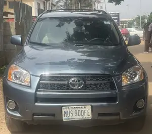 Toyota RAV4 2011 Gray