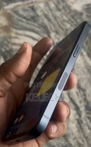 Apple iPhone 13 128 GB