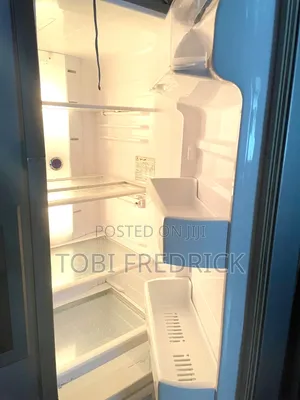 Samsung Sideby-Side Fridge Freezer With Ice Water Dispenser