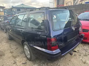 Volkswagen Golf 1.6 2003 Blue