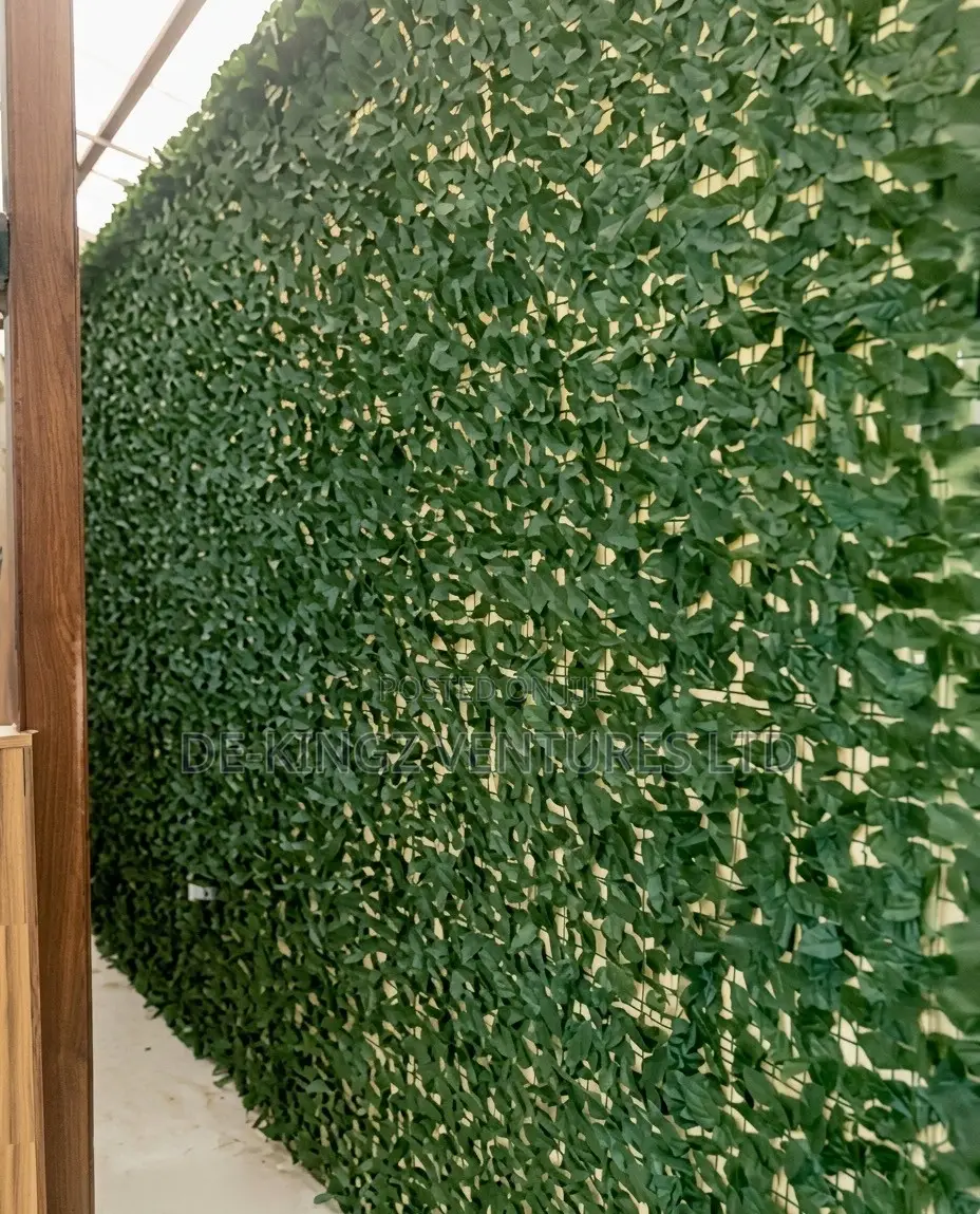 Artificial Fence Mat and Wall Cover