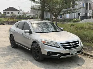 Honda Crosstour 2013 Silver