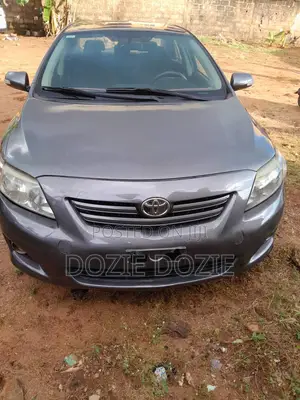 Toyota Corolla 2010 Gray