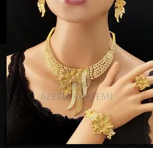 Dubai Gold Color Crystal Flower Bridal/Wedding Jewelry Set