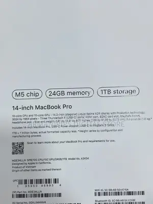 New Laptop Apple MacBook Pro 2025 M5 24GB SSD 1T