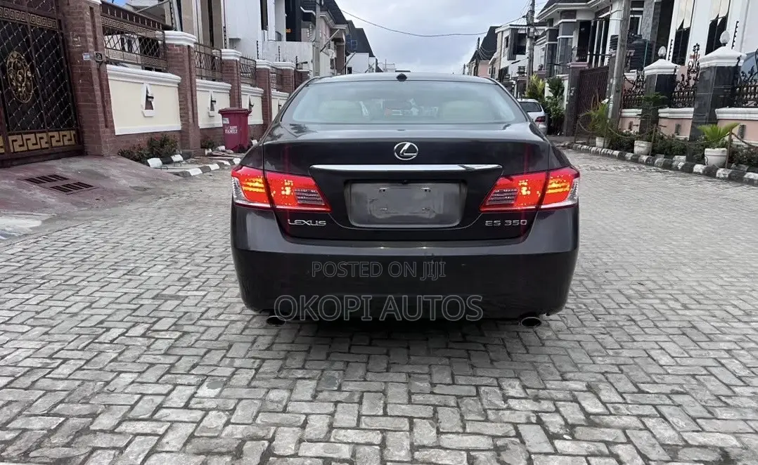 Lexus ES 350 2011 Black