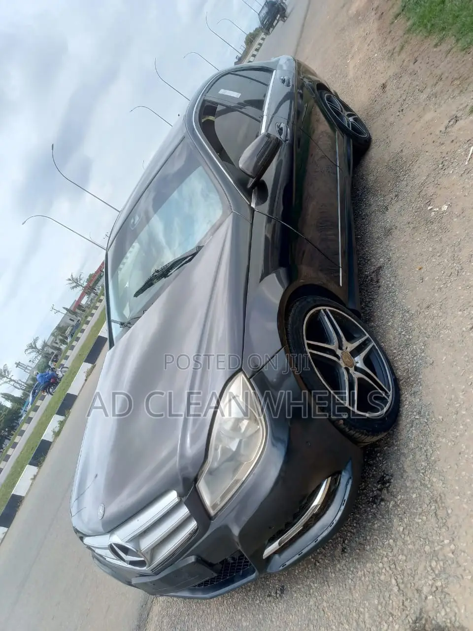 Mercedes-Benz C250 2011