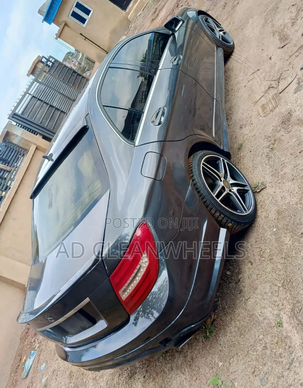 Mercedes-Benz C250 2011