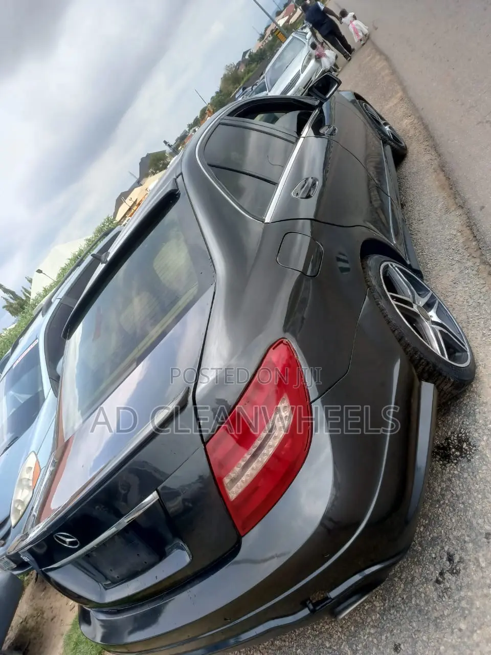 Mercedes-Benz C250 2011