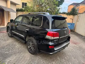 Lexus LX 570 AWD 2014 Black