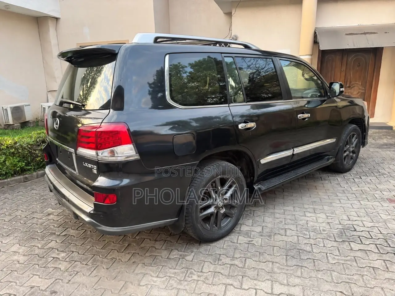 Lexus LX 570 AWD 2014 Black