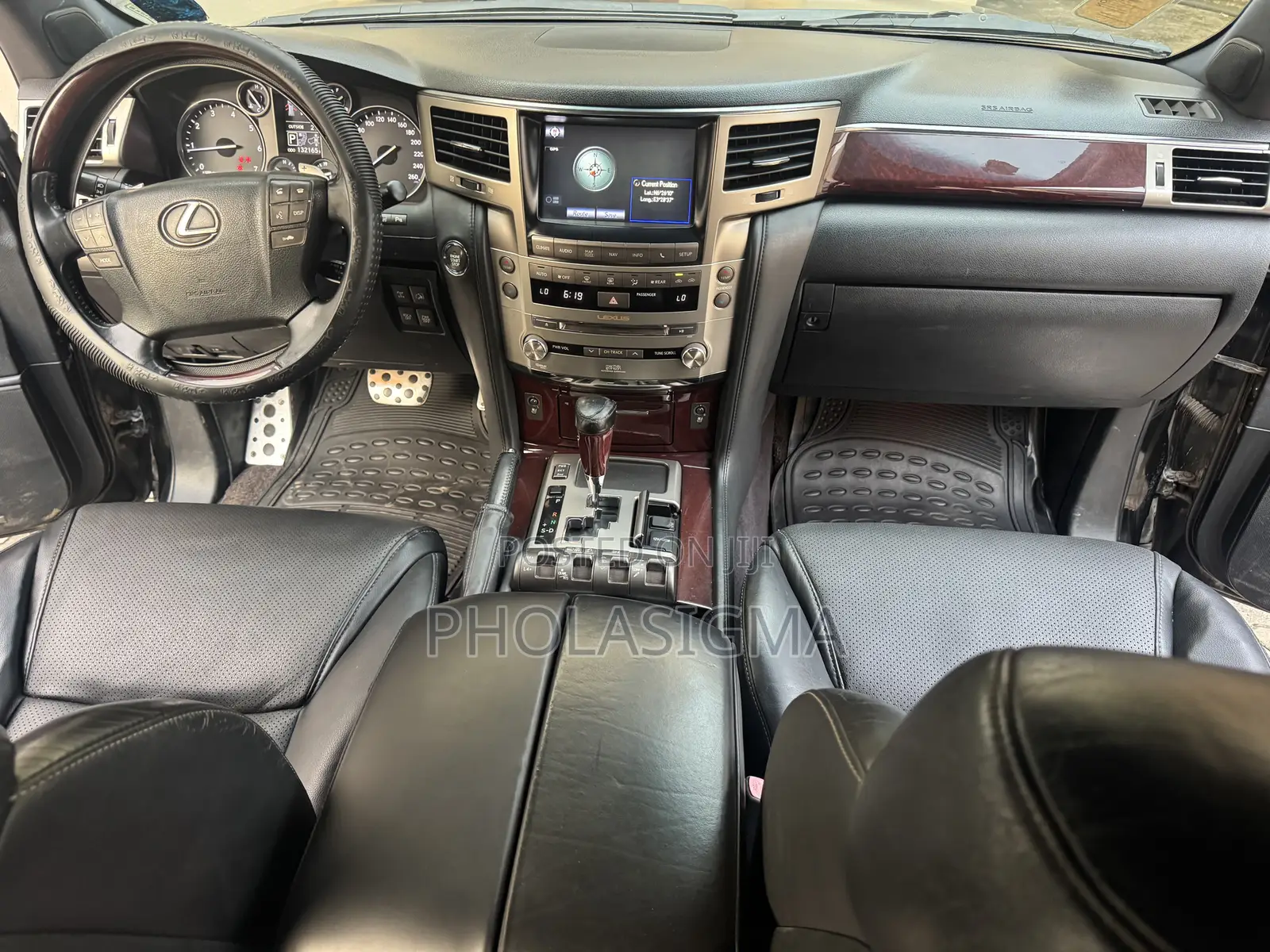 Lexus LX 570 AWD 2014 Black