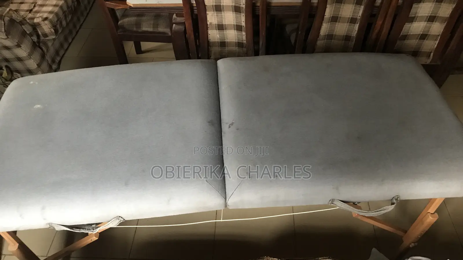 Masseuse Table