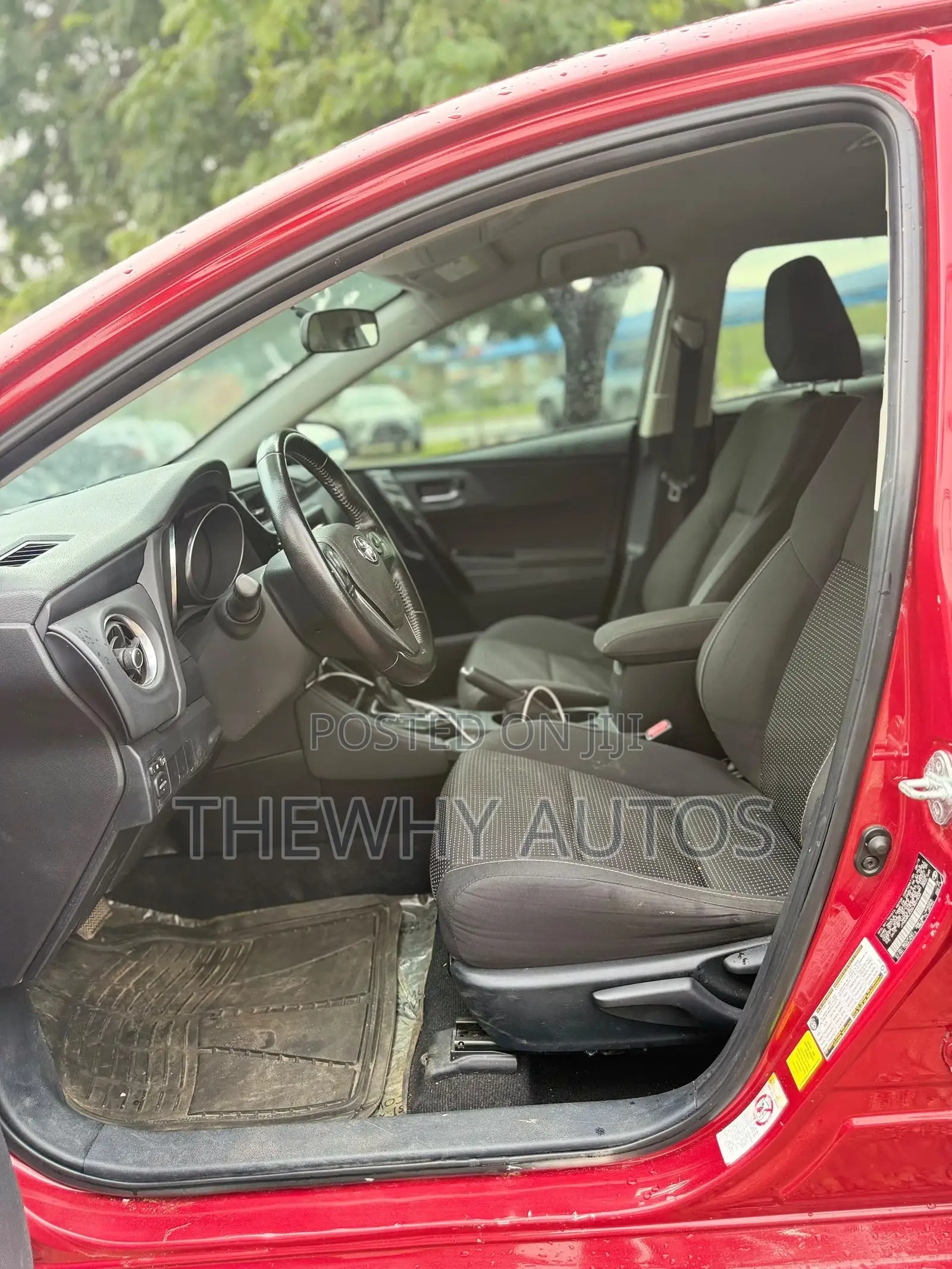 Scion iM Base 2016 Red