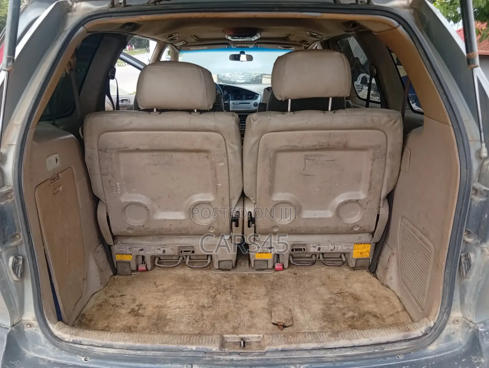 Toyota Sienna 2002 Gray