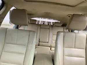 Honda Crosstour 2010 Gray