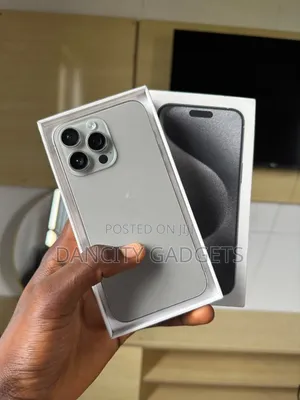 Apple iPhone 15 Pro Max 512 GB Silver