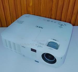 Uk HD NEC TV Projector Lagos , Ibadan , Abuja ,Calabar , PH , Delta