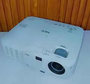 Uk HD NEC TV Projector Lagos , Ibadan , Abuja ,Calabar , PH , Delta