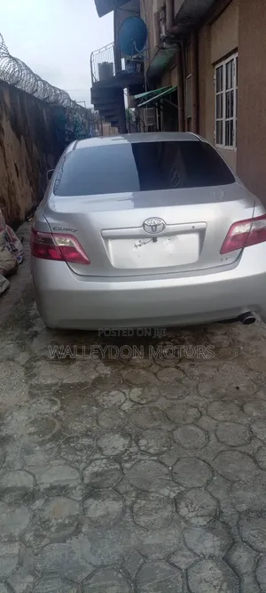 Toyota Camry 2.4 LE 2008 Silver