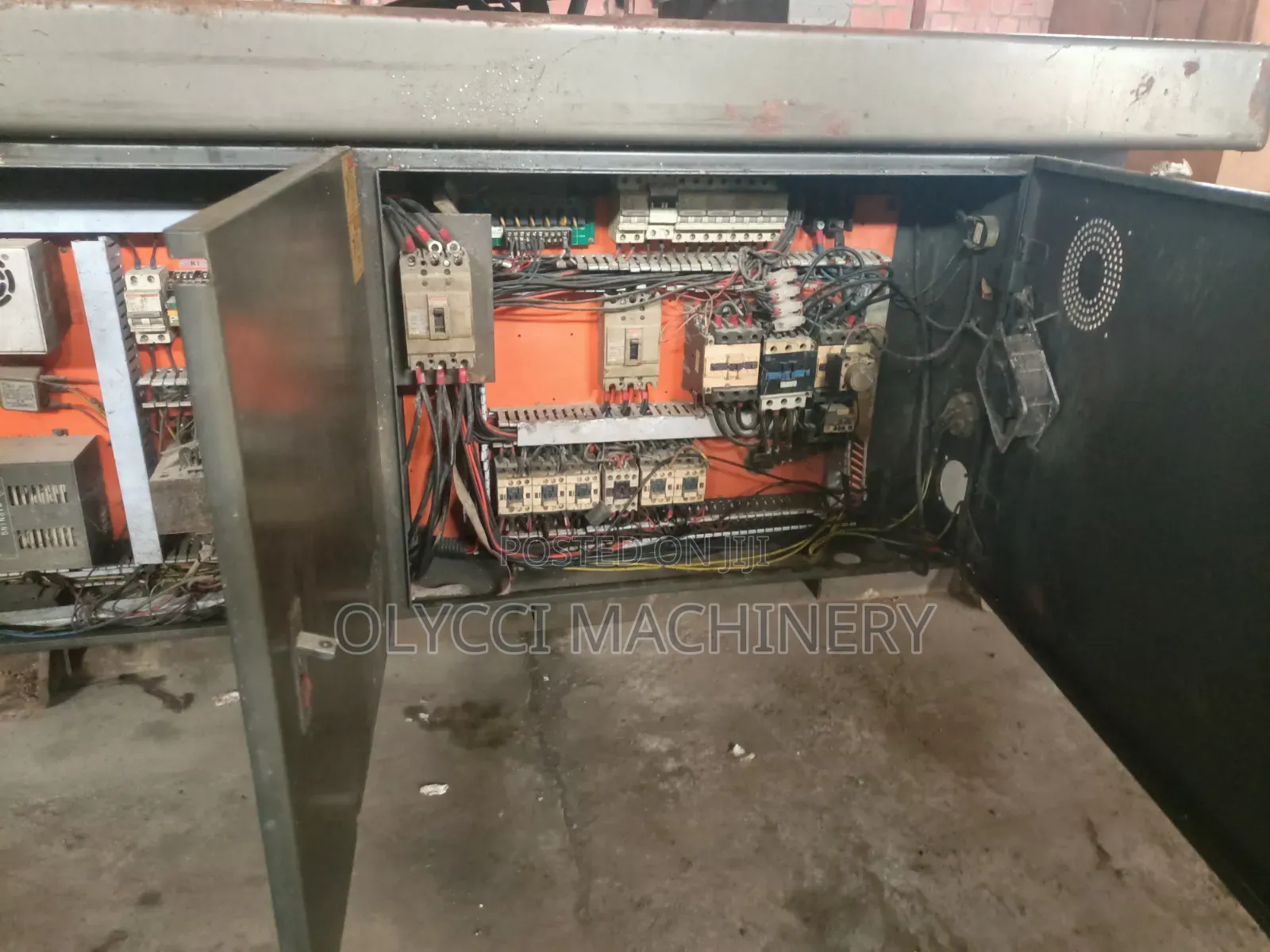 Injection Machine