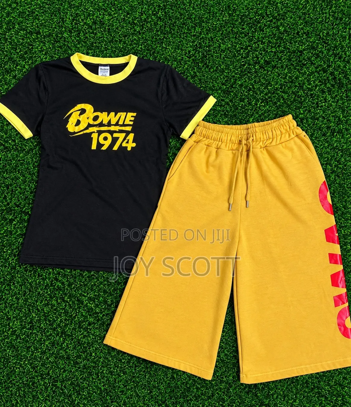 Bumshort and Crop Tops