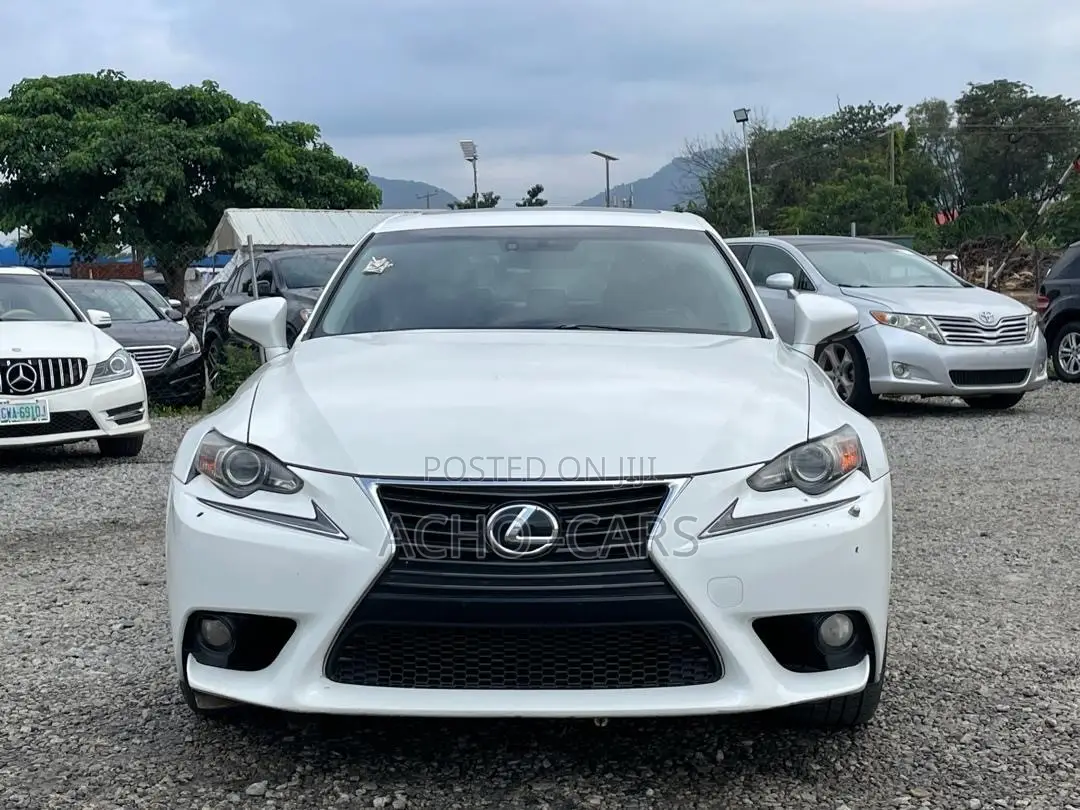 Lexus IS 2014 White