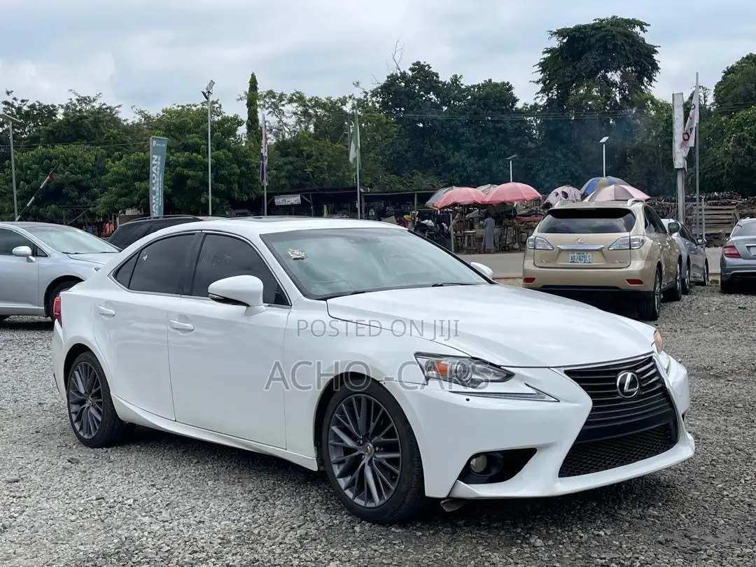 Lexus IS 2014 White