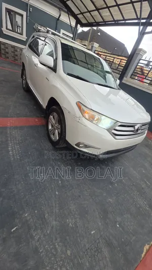 Toyota Highlander 2013 White