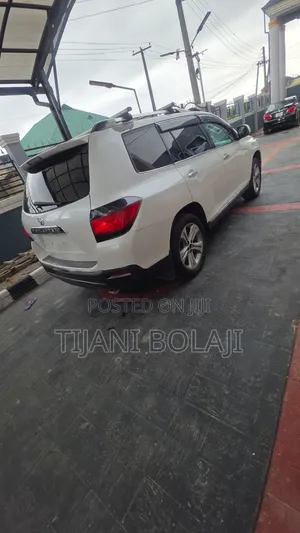 Toyota Highlander 2013 White
