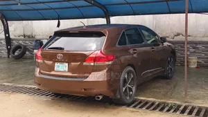 Toyota Venza AWD 2010 Brown