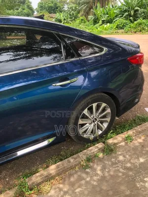 Hyundai Sonata Limited 4dr Sedan (2.4L 4cyl 6A) 2015 Blue