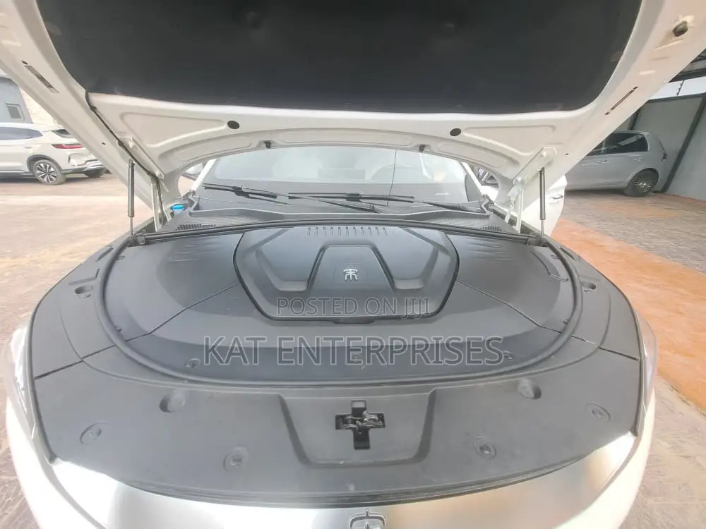 BYD Song Plus 2022 White