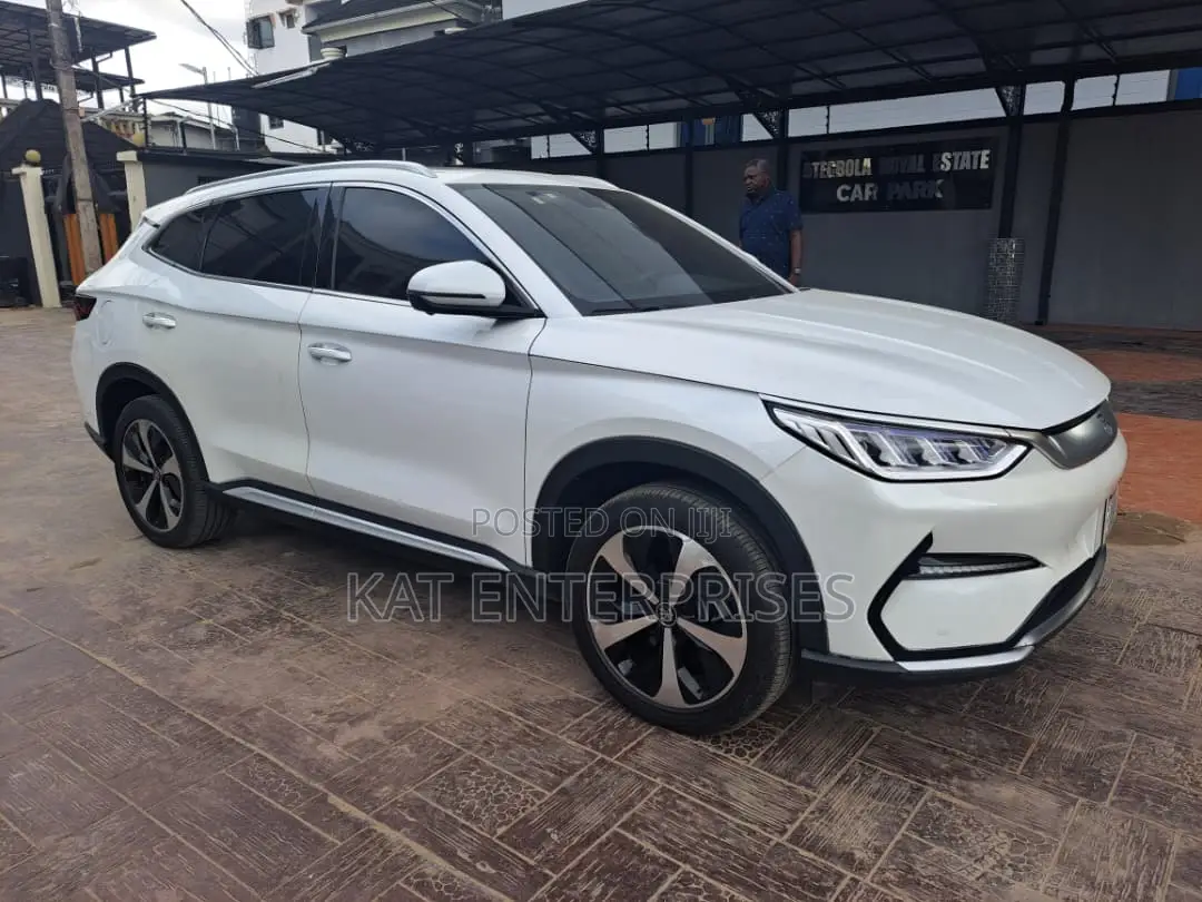 BYD Song Plus 2022 White