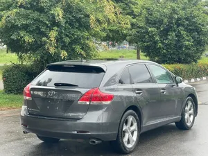 Toyota Venza 2011 Gray