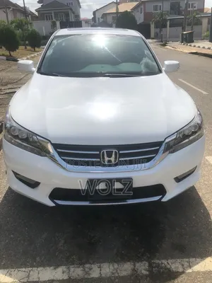 Honda Accord Touring V-6 4dr Sedan (3.5L 6cyl 6A) 2014 White