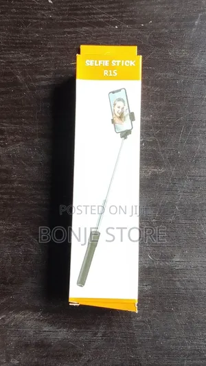 Selfie Stick Tripod + Fill Light + Shutter Remote Key Features