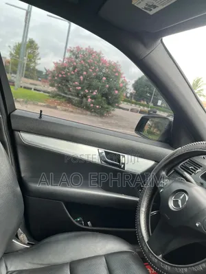 Mercedes-Benz C300 2009 Black