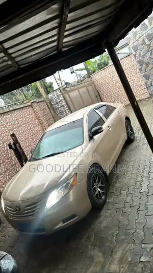Toyota Camry 2.4 XLi Automatic 2008 Gold
